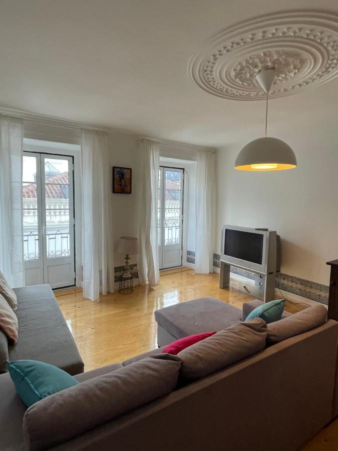 Beautiful Apartment Downtown Lisbon Luaran gambar